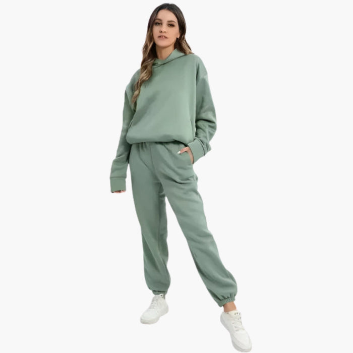 Ensemble détente pour femme avec sweat à capuche