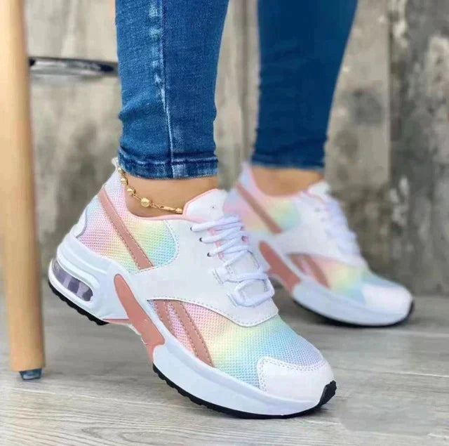 Zapatillas deportivas para mujer con cámara de aire y detalles iridiscentes