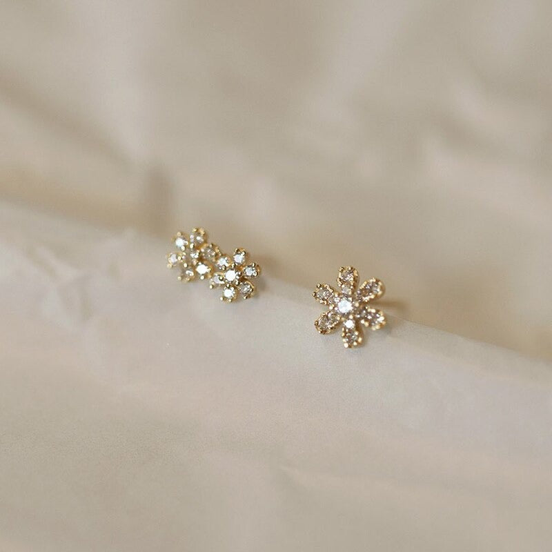 Kvinner Delikate Blomster Øredobber med Glitrende Zirconia