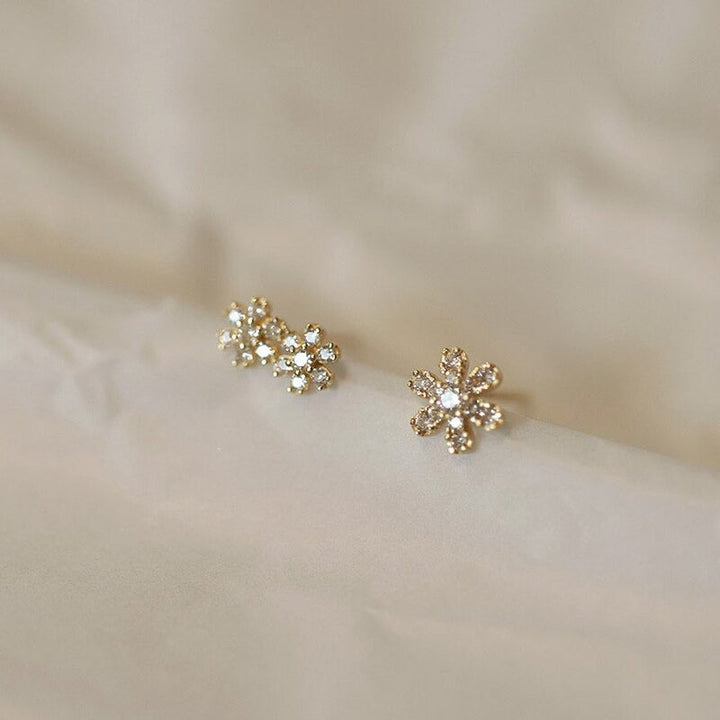 Kvinner Delikate Blomster Øredobber med Glitrende Zirconia
