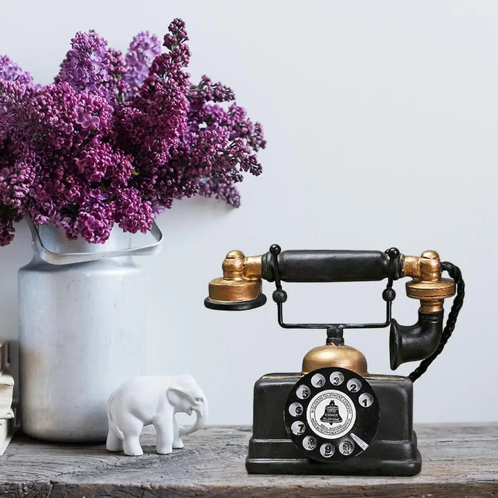 Dekorativ Antikk Telefon i Retro Stil