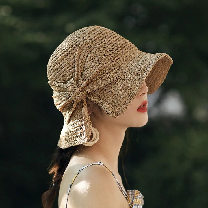 Elegant hatt for kvinner med bred brem