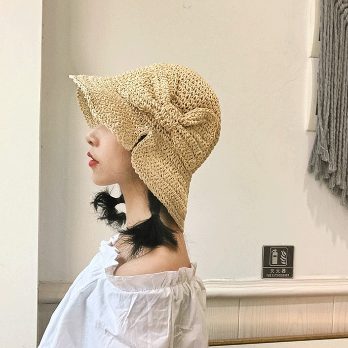 Elegant hatt for kvinner med bred brem