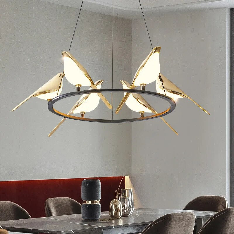 Elegant Taklampe med Forgylte Fugler