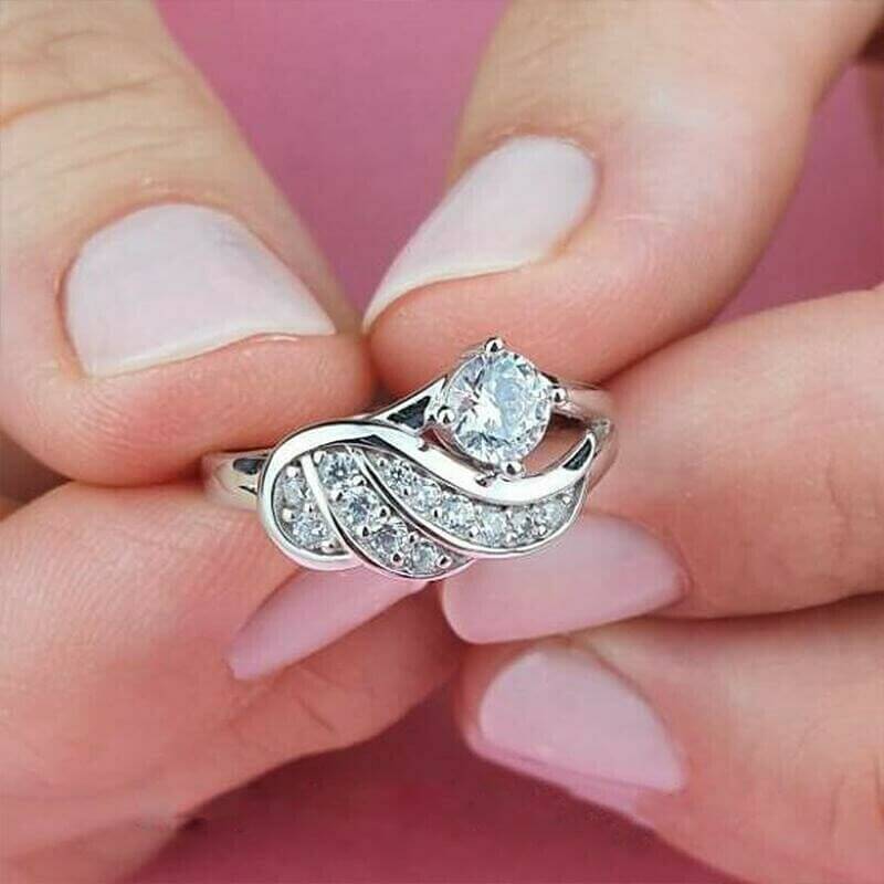 Kvinner Englens Omfavnelse Ring med Cubic Zirconia