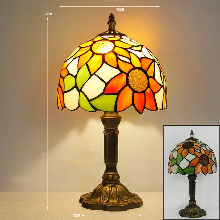 Bordlampe med Fargerik Design og Fleksibel Lyssetting