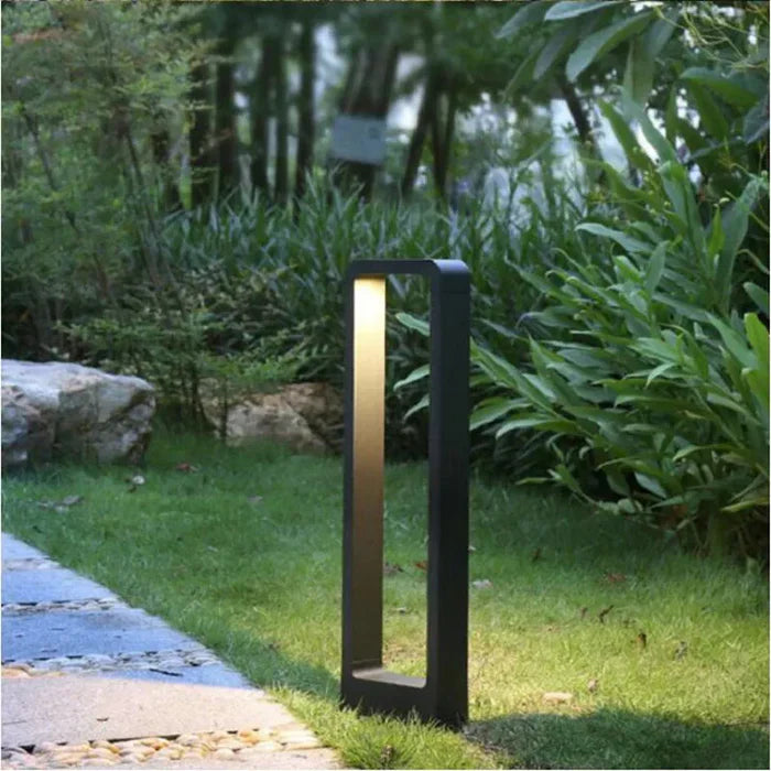 Moderne LED Bakkespotlight for Stilig Hagebelysning – Velg din Størrelse