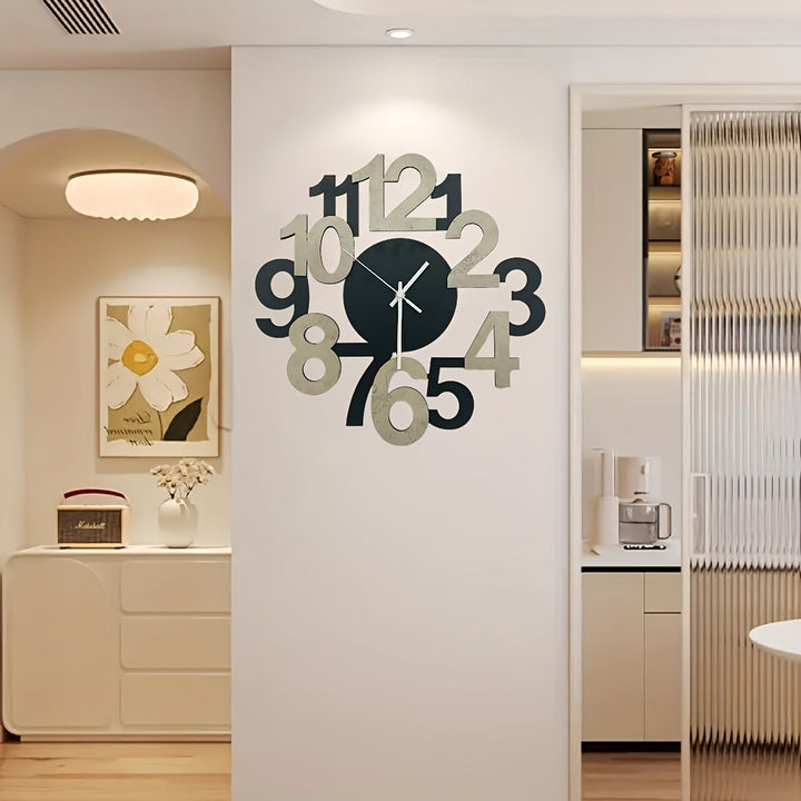 Moderne Veggklokke med Asymmetrisk Design og Stilrent Uttrykk