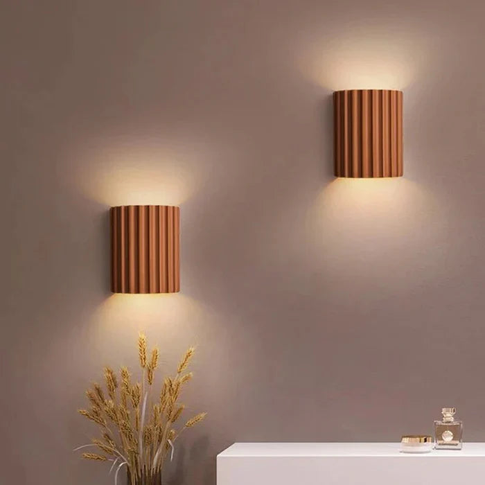 Moderne Vegglampe i Kunstnerisk Design
