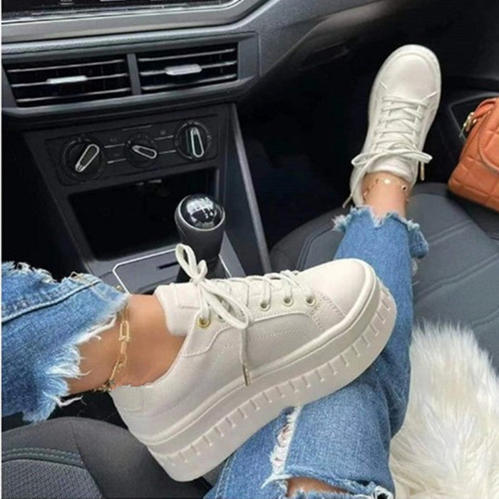 Dames platåsneakers med chunky såle og snøring