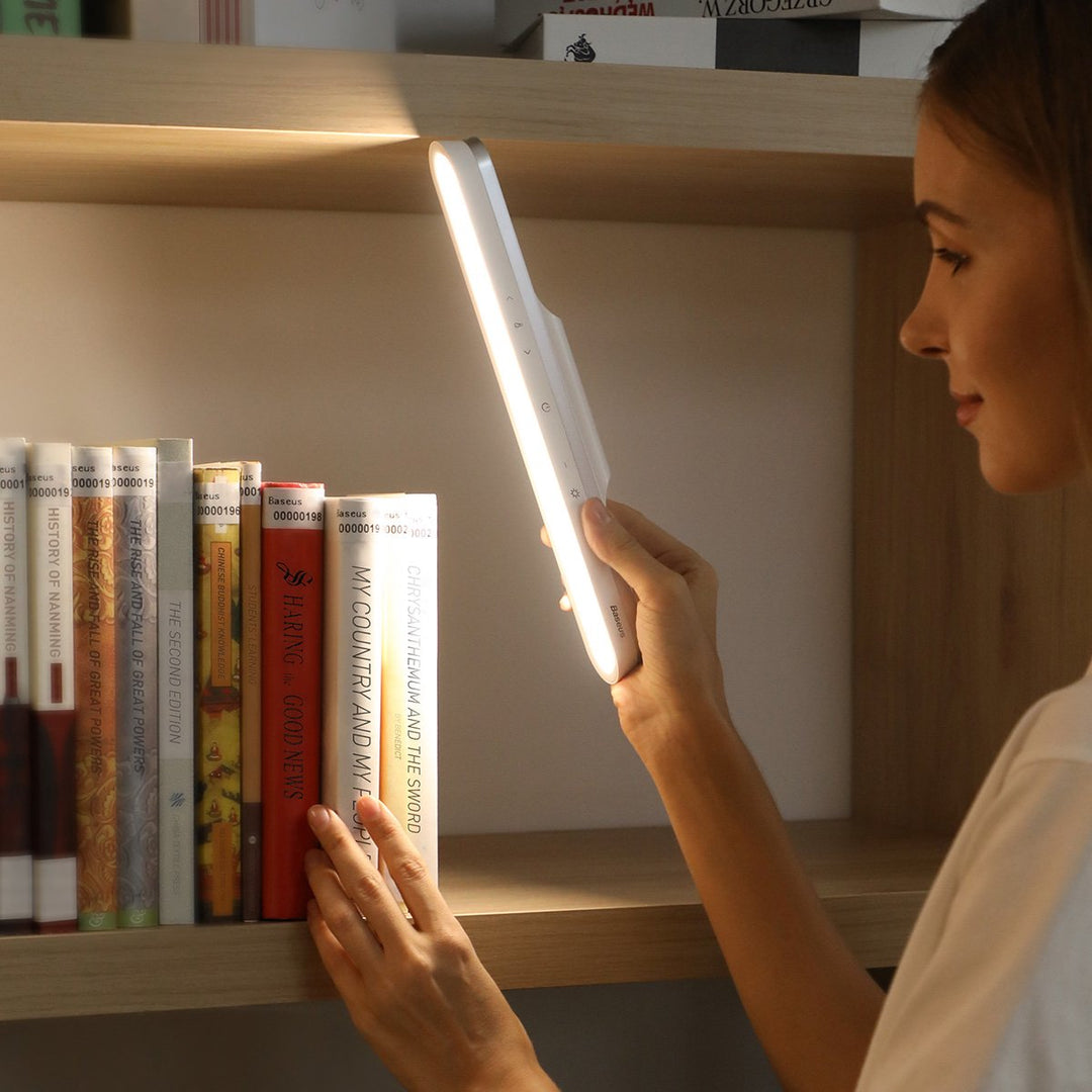 Trådløs LED-lysstang med magnetfeste for allsidig belysning