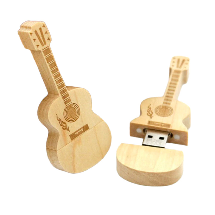 USB-minnepinne i tre gitarform