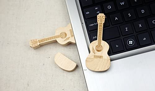 USB-minnepinne i tre gitarform